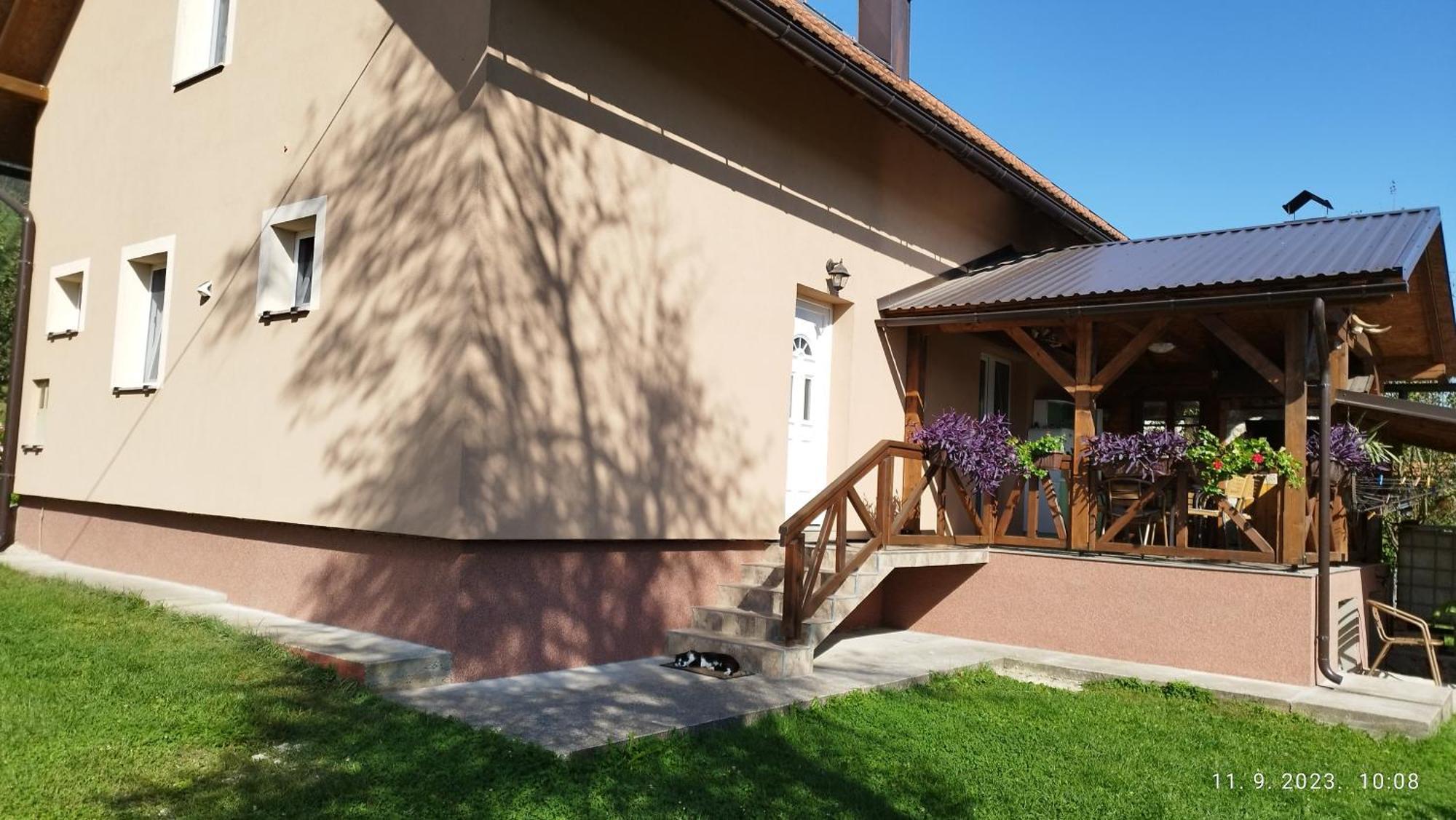 Izvor Apartment *
